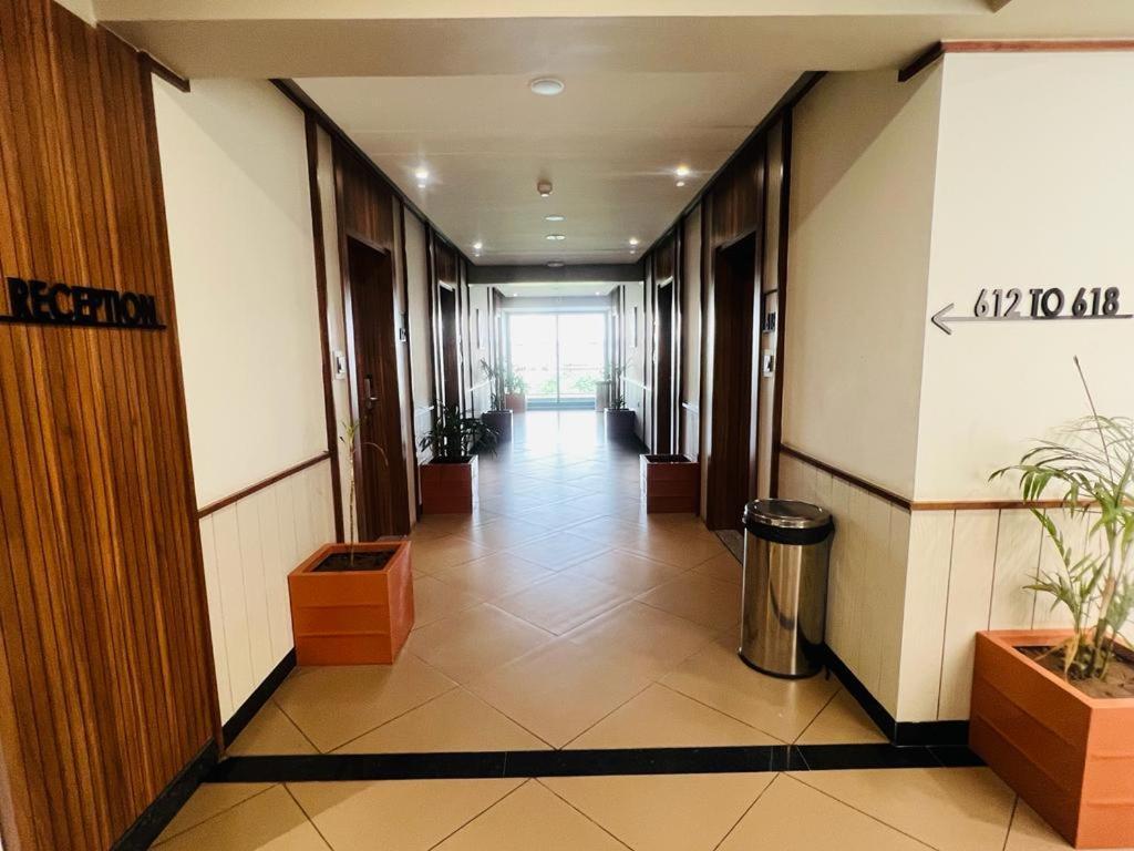The Lemon Grass Hotel Gandhinagar Esterno foto